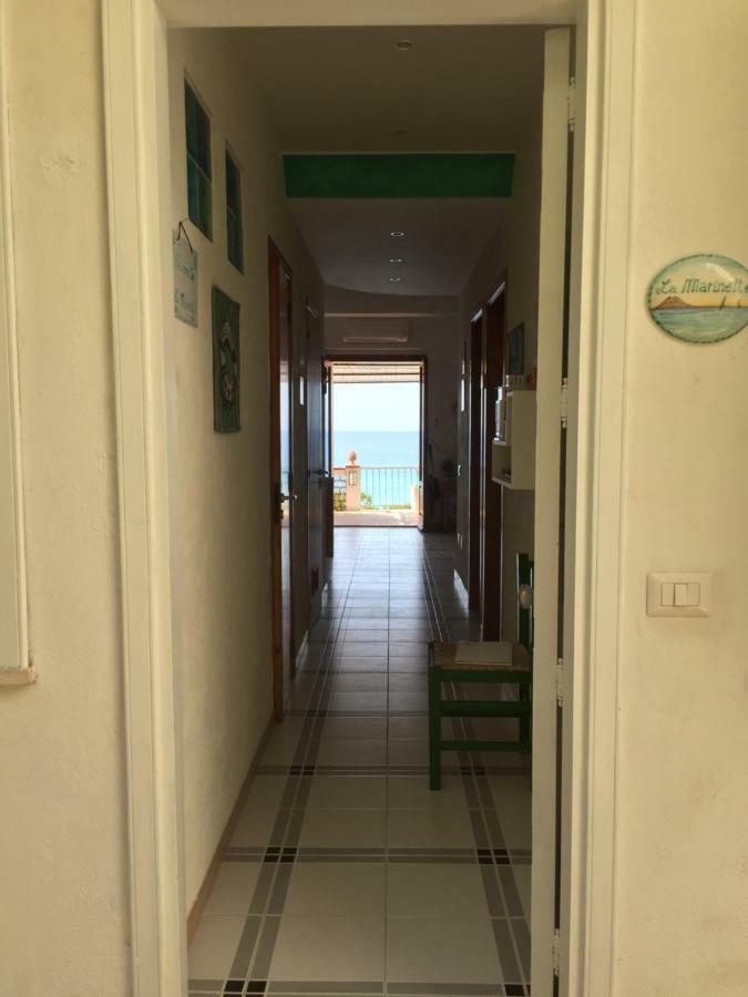 La Marinette Appartement Tropea Buitenkant foto