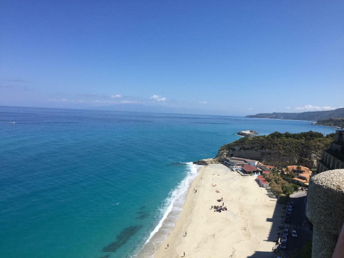 La Marinette Appartement Tropea Buitenkant foto