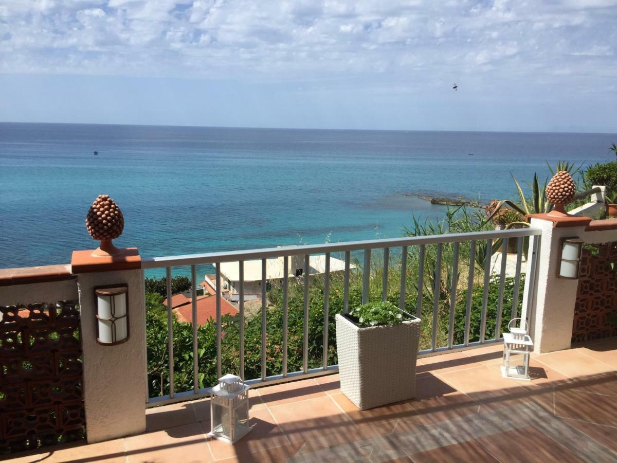 La Marinette Appartement Tropea Buitenkant foto
