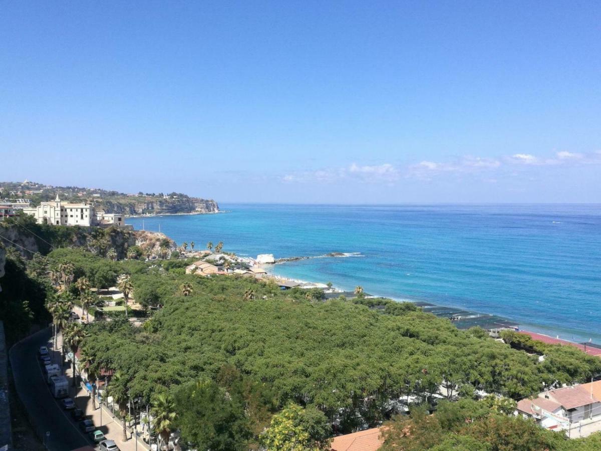 La Marinette Appartement Tropea Buitenkant foto