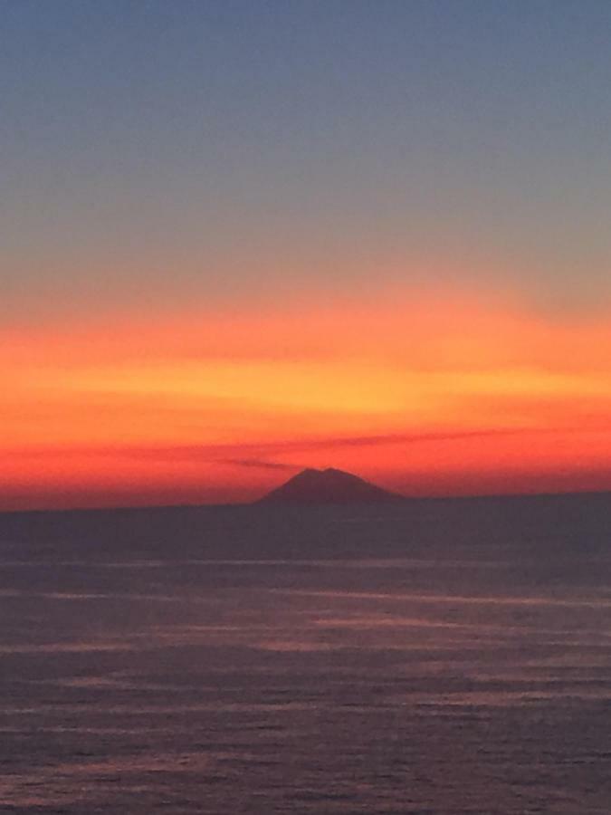 La Marinette Appartement Tropea Buitenkant foto